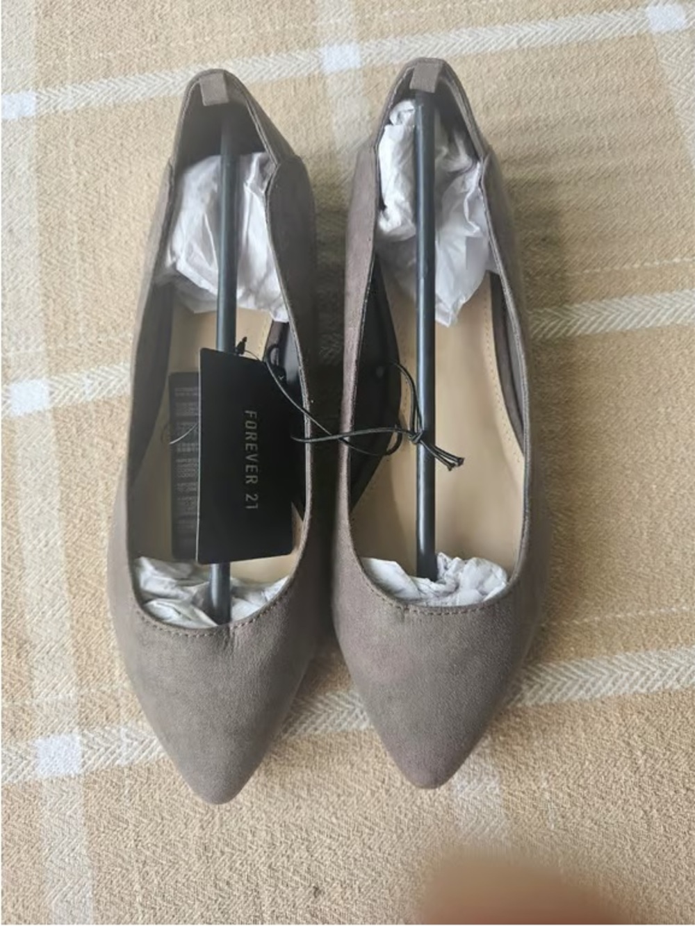 Forever 21 Women's Taupe Pointed-Toe Slip-On Flats